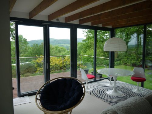10-Interior-looking-out