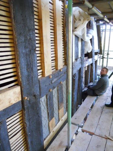 9-Wattle-infill-and-first-coat-of-daub