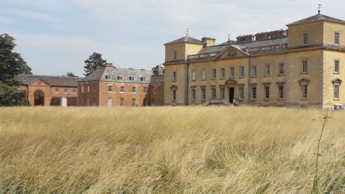 4-Croome-court-and-red-wing