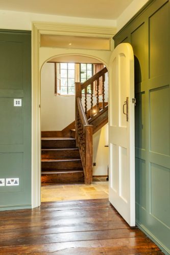 5-door-to-hallway
