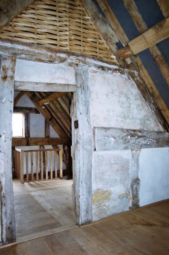 10-Interior-complete
